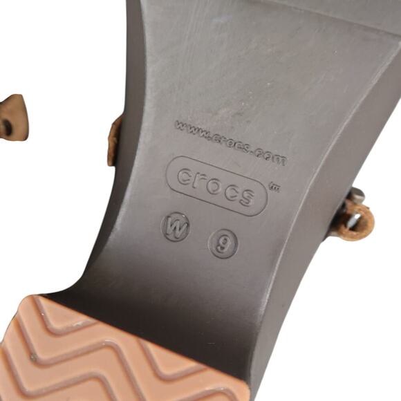 Crocs Shoe Women 9 Clog Slip On Comfort Fashion Rubber Leather Strap Brown Sarah - Picture 16 of 16